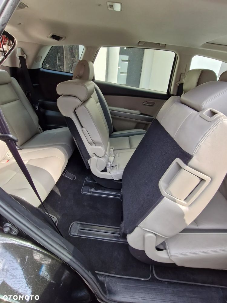 Mazda CX-9 - 15