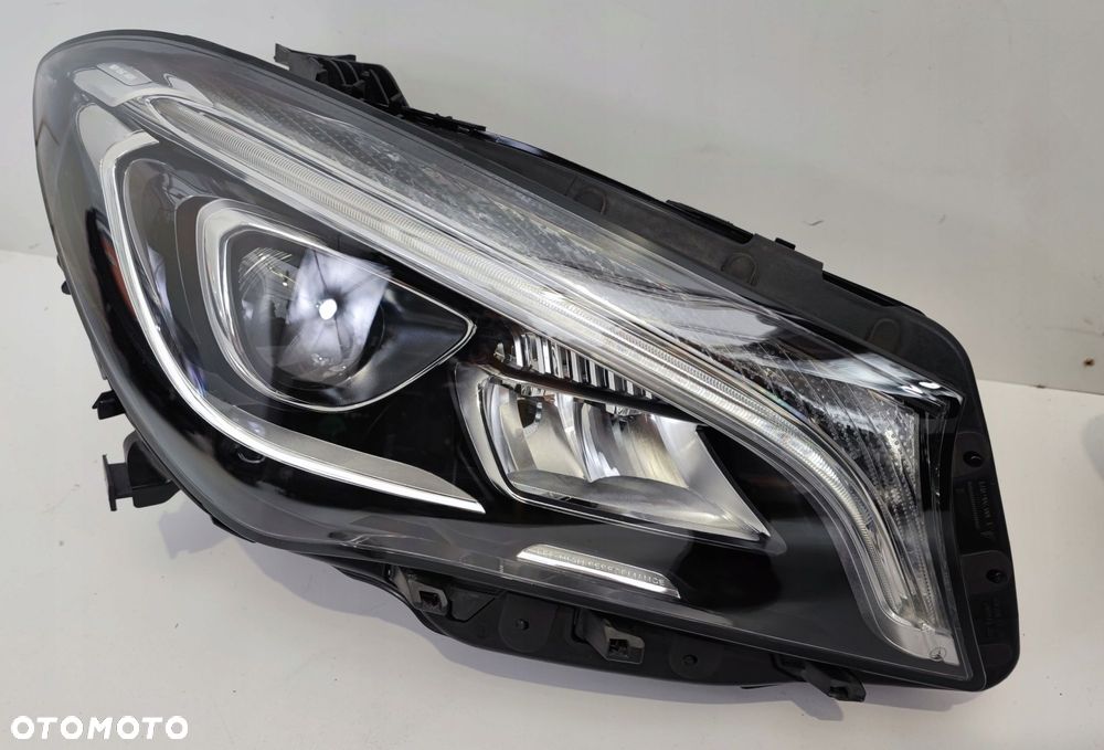 MERCEDES CLA W117 LIFT LAMPA PRAWA LED PERFORMANCE - 2