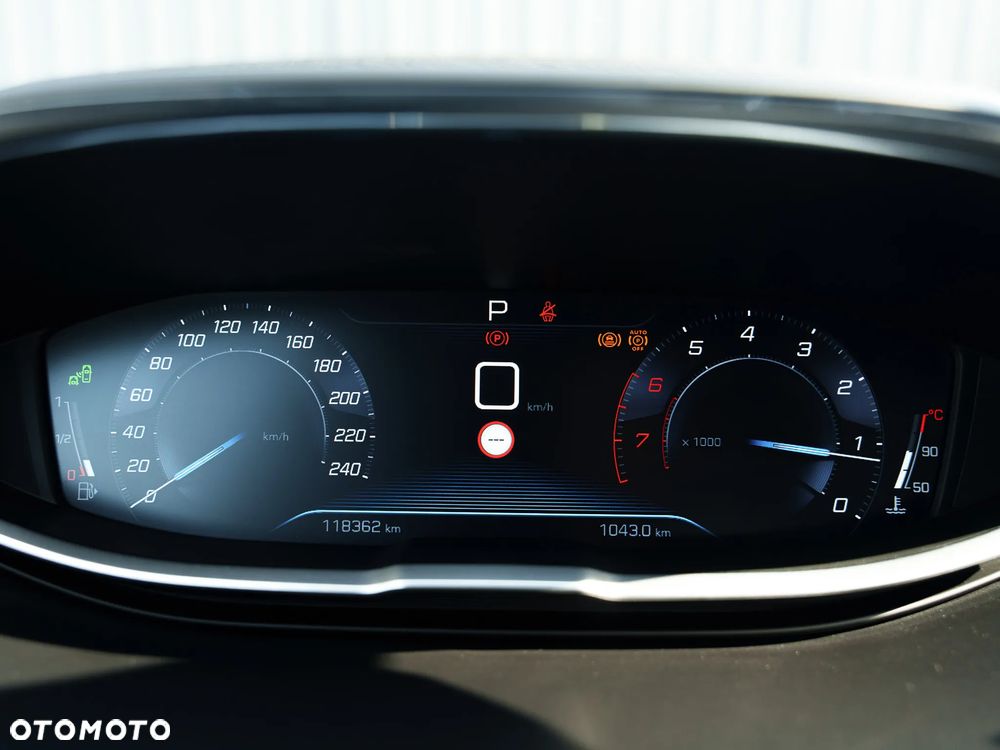 Peugeot 3008 1.6 THP Allure S&S EAT6 - 29