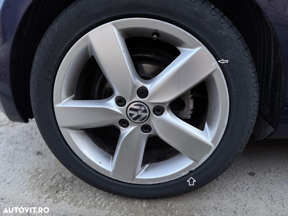 Volkswagen Golf 2.0 TDI DPF MATCH - 22