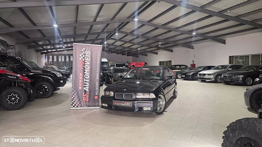 BMW 320 i Coupé M Sport - 8