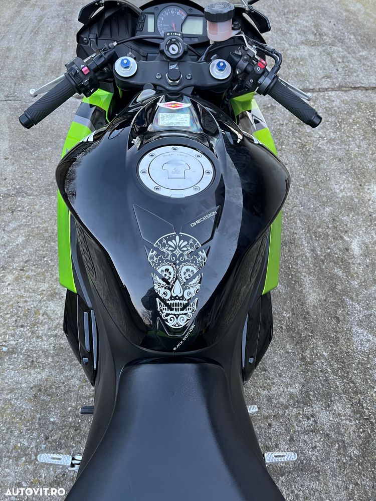 Honda CBR 600RR - 7