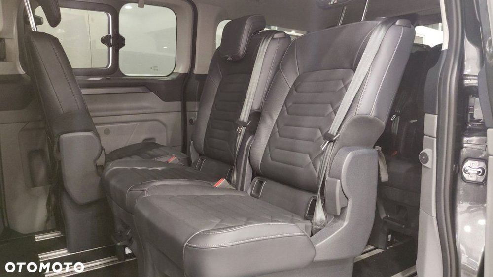 Ford Tourneo Custom - 7
