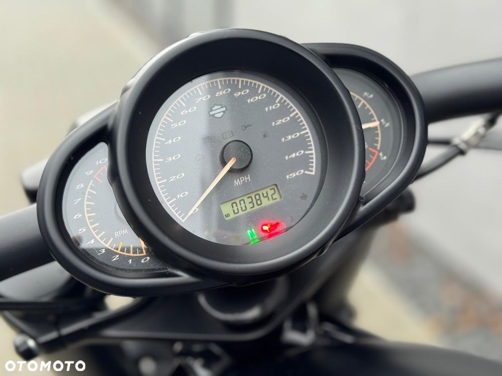 Harley-Davidson V-Rod Night Rod - 11