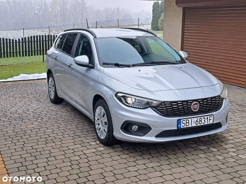 Fiat Tipo 1.4 T-Jet Lounge - 1