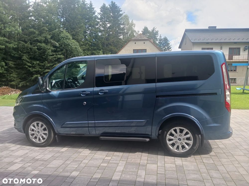 Ford Tourneo Custom 2.0 EcoBlue L1 Titanium - 5