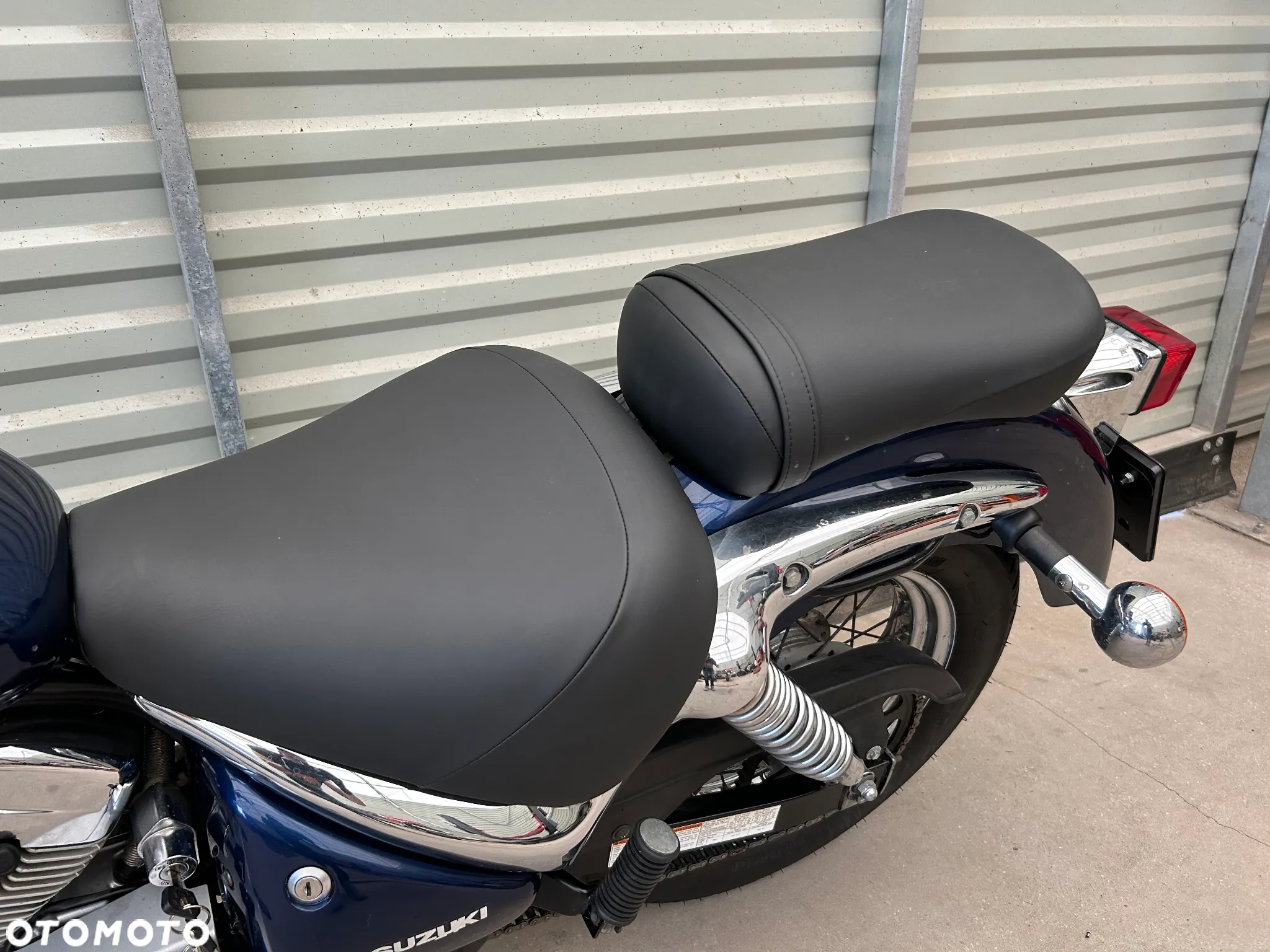 Suzuki Intruder - 4