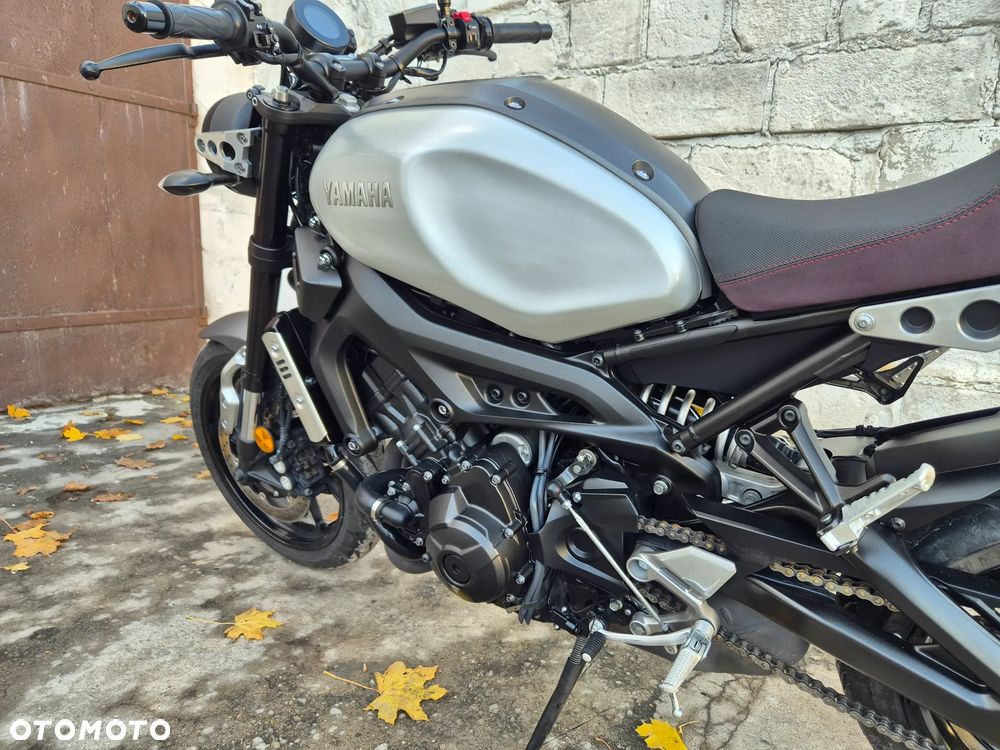 Yamaha XSR - 19
