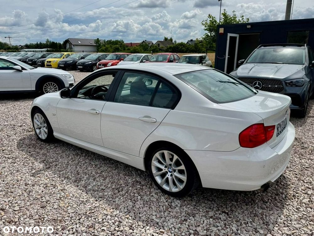 BMW Seria 3 - 24