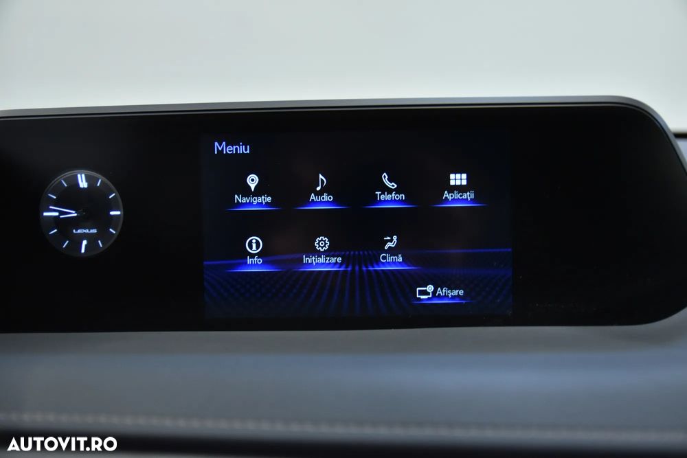 Lexus UX - 22