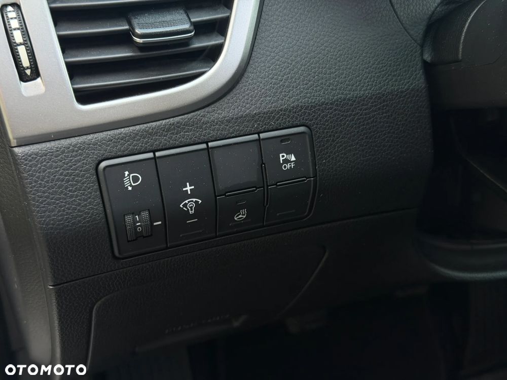 Hyundai i30 1.6 GDI Premium - 20