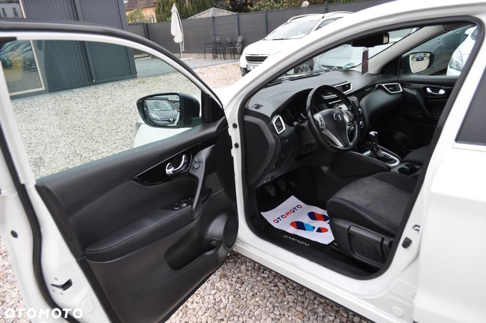 Nissan Qashqai - 12