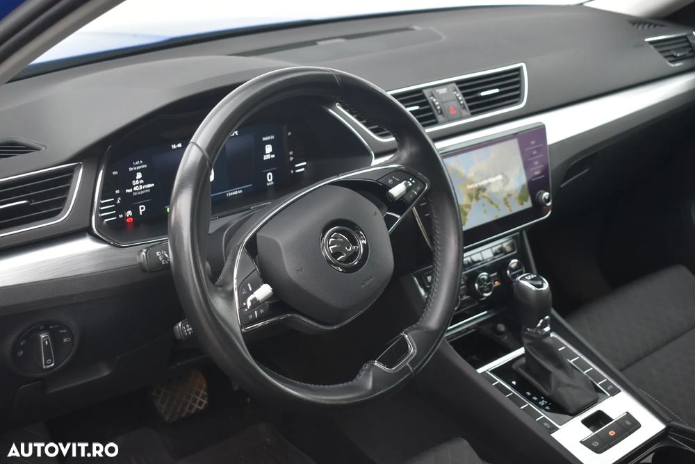 Skoda Superb 2.0 TDI DSG Ambition - 7