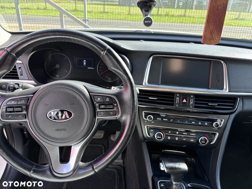 Kia Optima 1.7 CRDI L DCT - 21