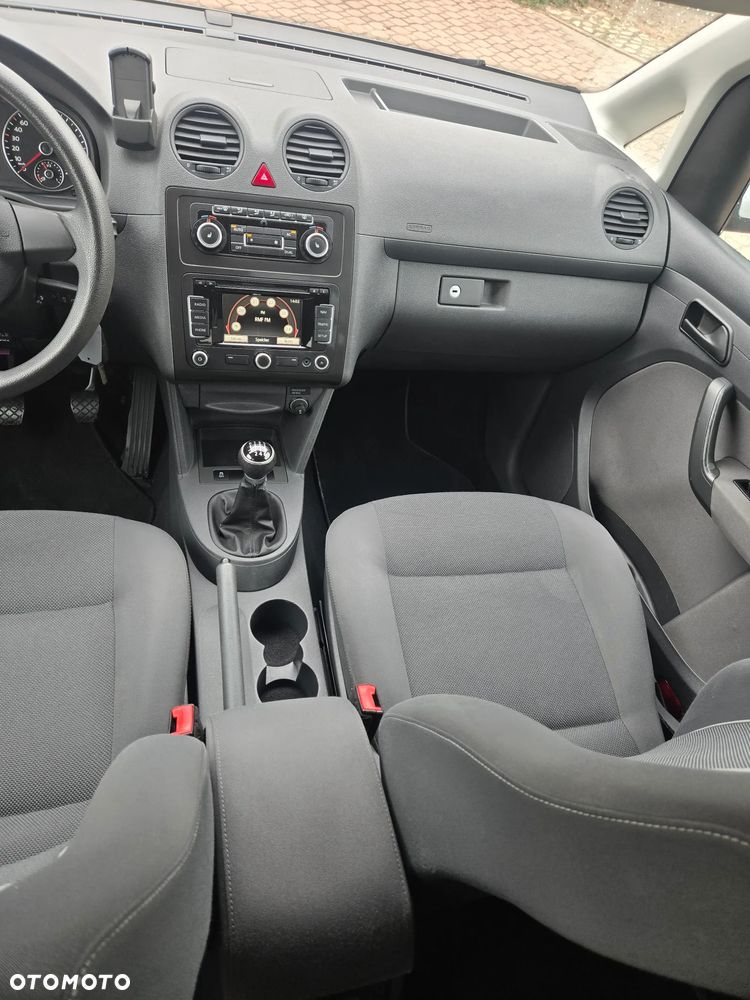 Volkswagen Caddy 2011