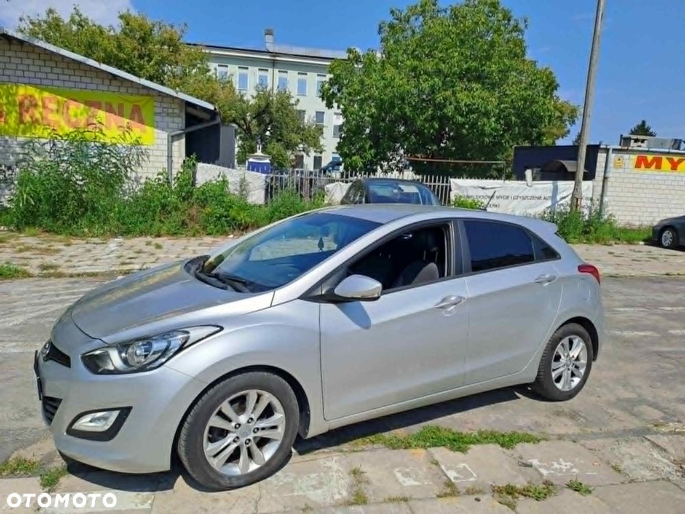 Hyundai i30 1.4 Premium - 9