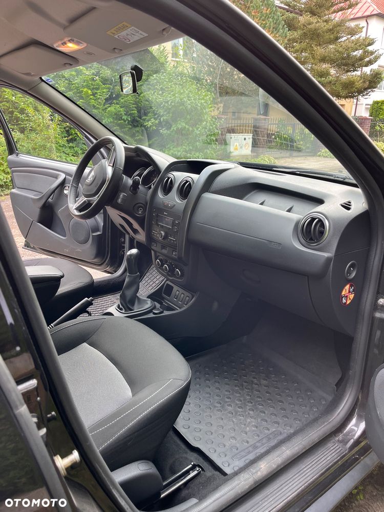 Dacia Duster 1.6 SCe Laureate S&S - 6