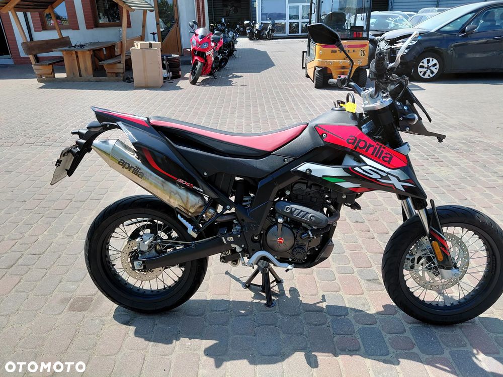 Aprilia SX - 5