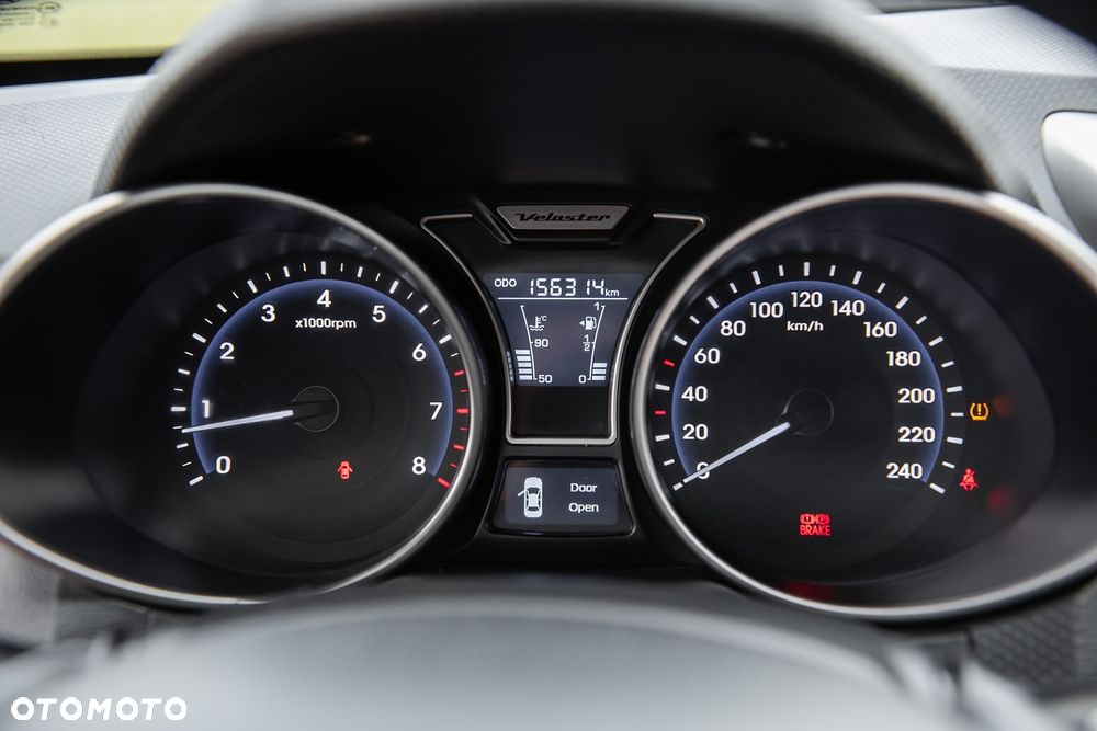 Hyundai Veloster 1.6 Premium - 19