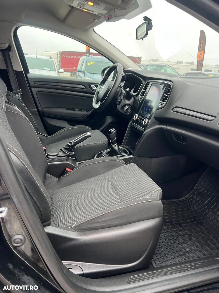 Renault Megane TCe GPF Limited - 13