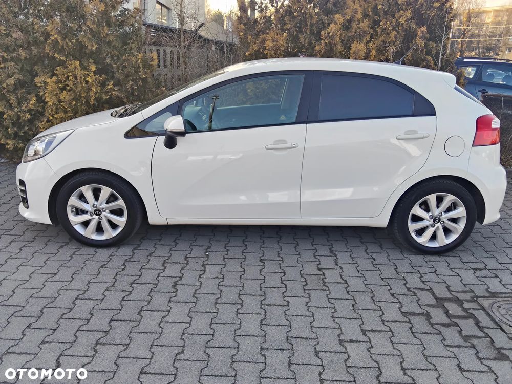 Kia Rio 1.4 ISG Dream Team Edition - 16