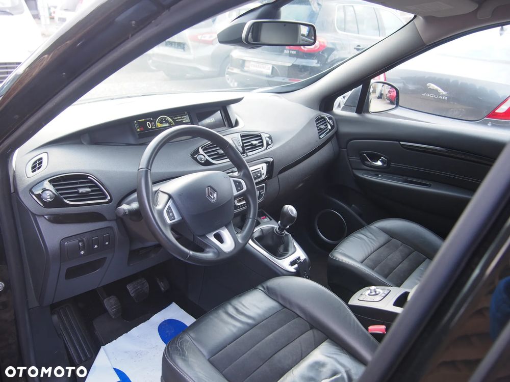 Renault Scenic 1.6dCi Energy Bose Edition - 8