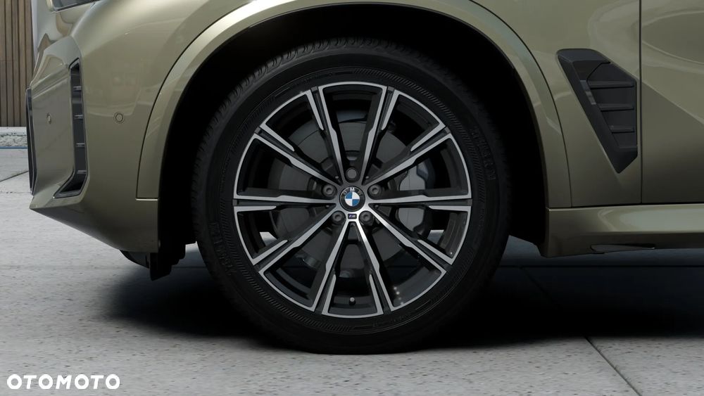 BMW X5 xDrive30d mHEV - 13
