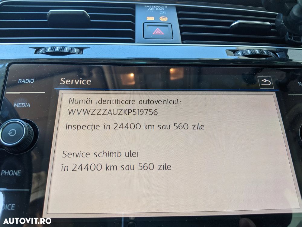 Volkswagen Golf 2.0 TDI SCR DSG Comfortline - 30