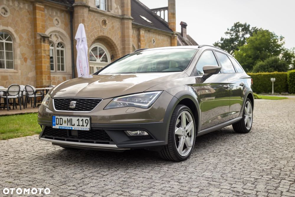 Seat Leon ST 2.0 TDI Start&Stop 4Drive DSG X-Perience - 8