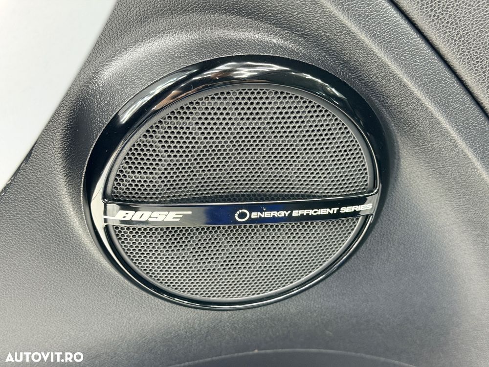 Renault Megane ENERGY dCi 110 Start & Stop Bose Edition - 12