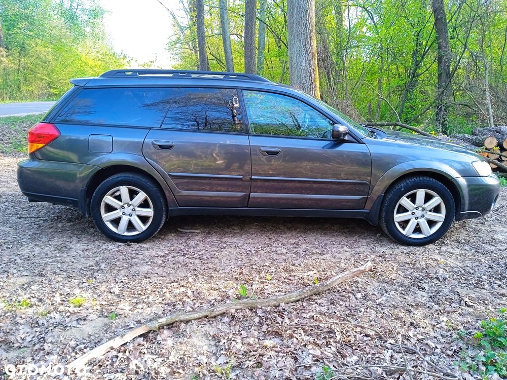 Subaru Outback 2.5i Automatik Comfort - 9