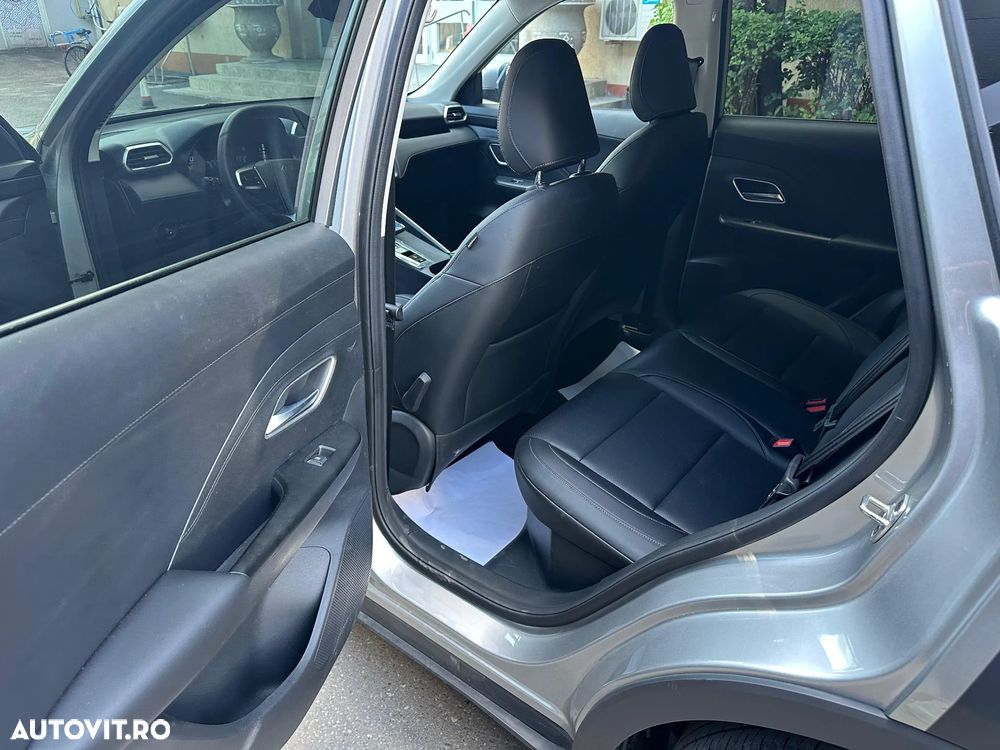 MG ZS HEV 1.5 GSI AT Exclusive - 10