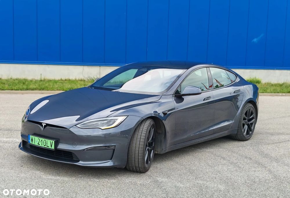 Tesla Model S Plaid - 6