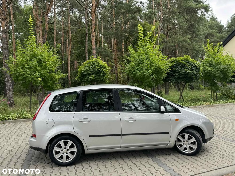 Ford C-MAX 1.8 Titanium - 4
