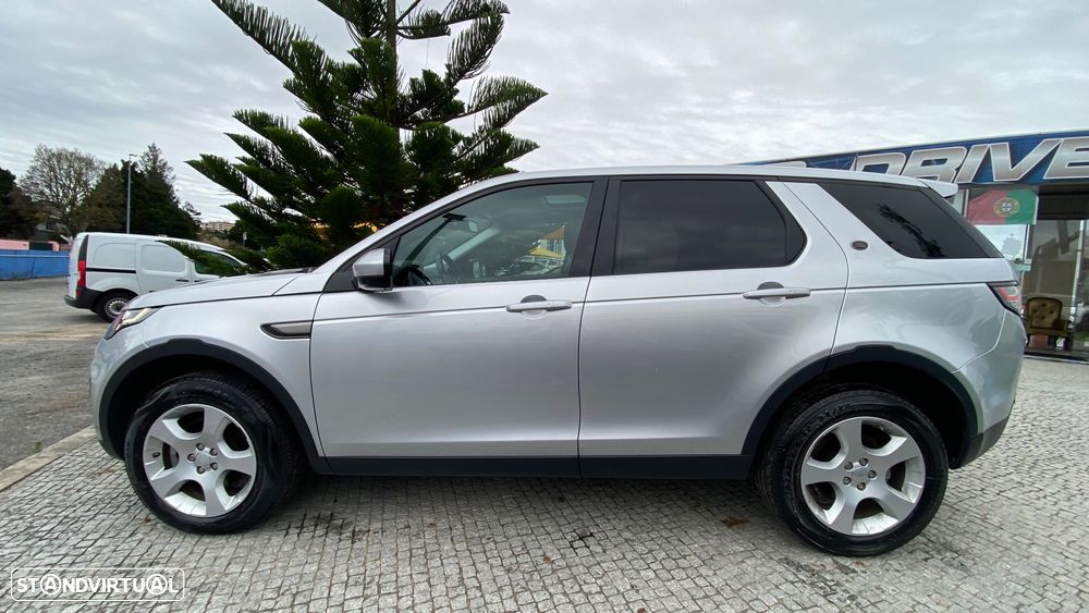 Land Rover Discovery Sport 2.0 TD4 SE - 15