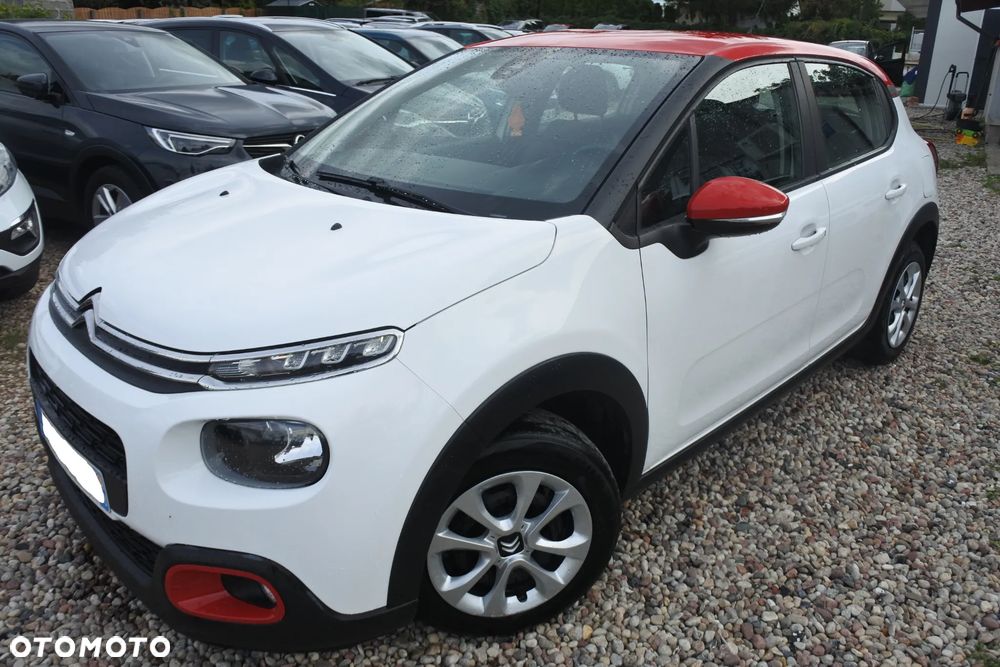 Citroën C3 Pure Tech 82 SHINE - 2