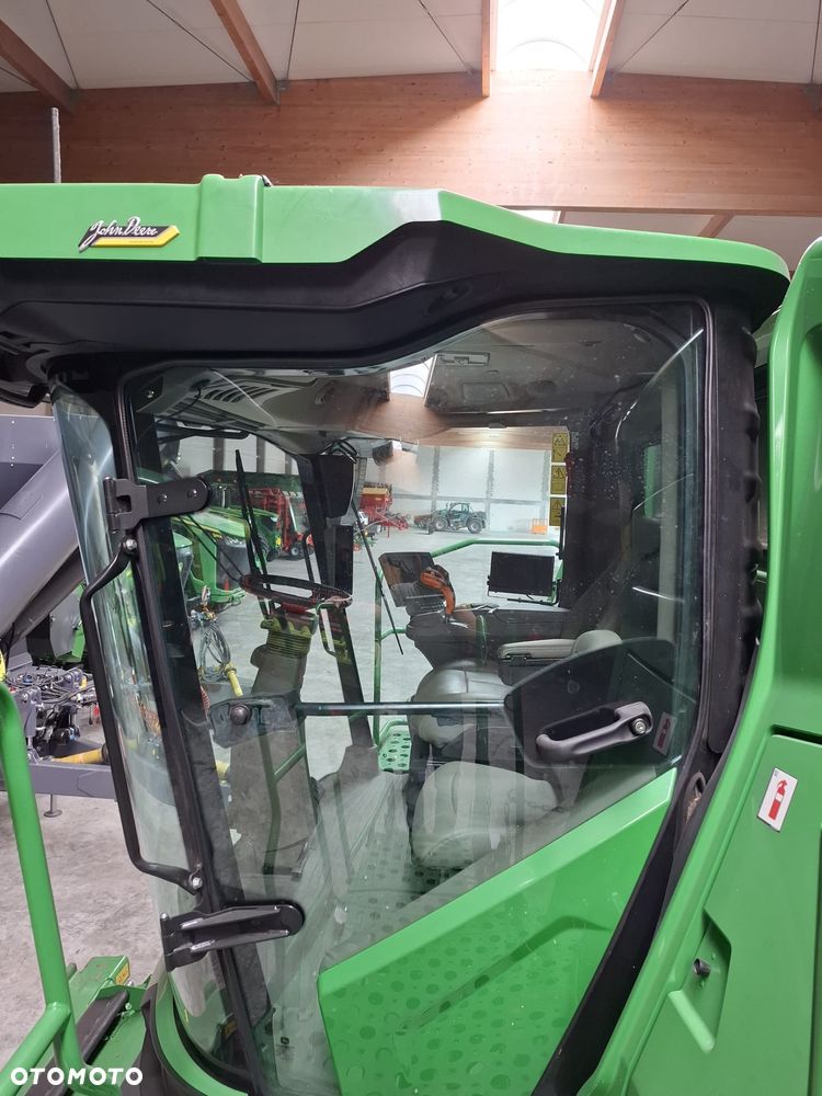 John Deere X9 1100 - 6