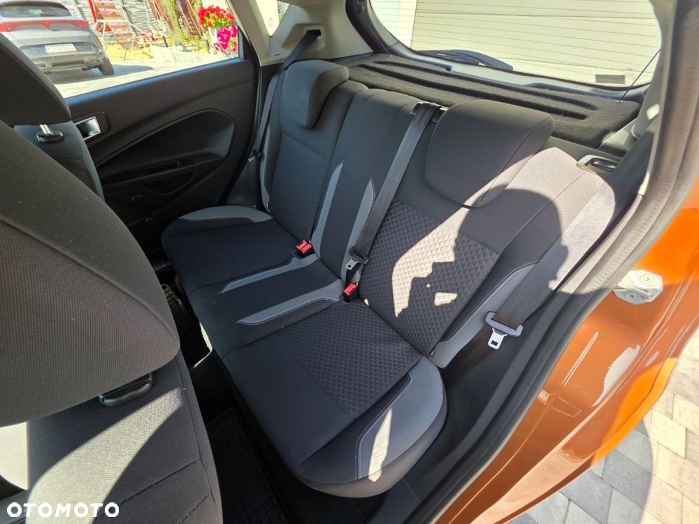 Ford Fiesta - 20
