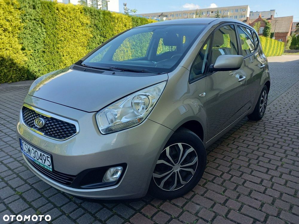 Kia Venga - 4