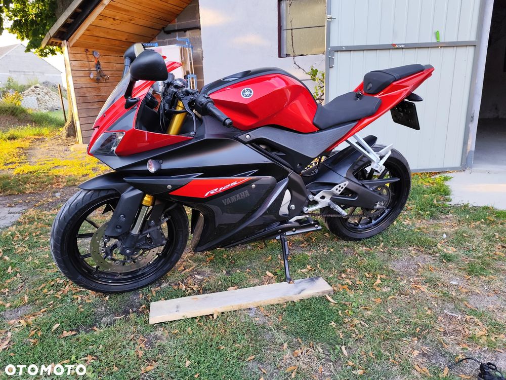 Yamaha YZF - 2