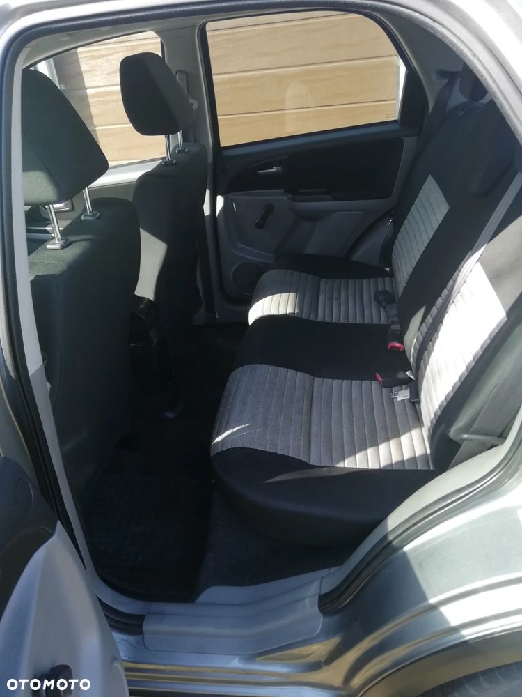 Suzuki SX4 1.6 DDiS Comfort - 5