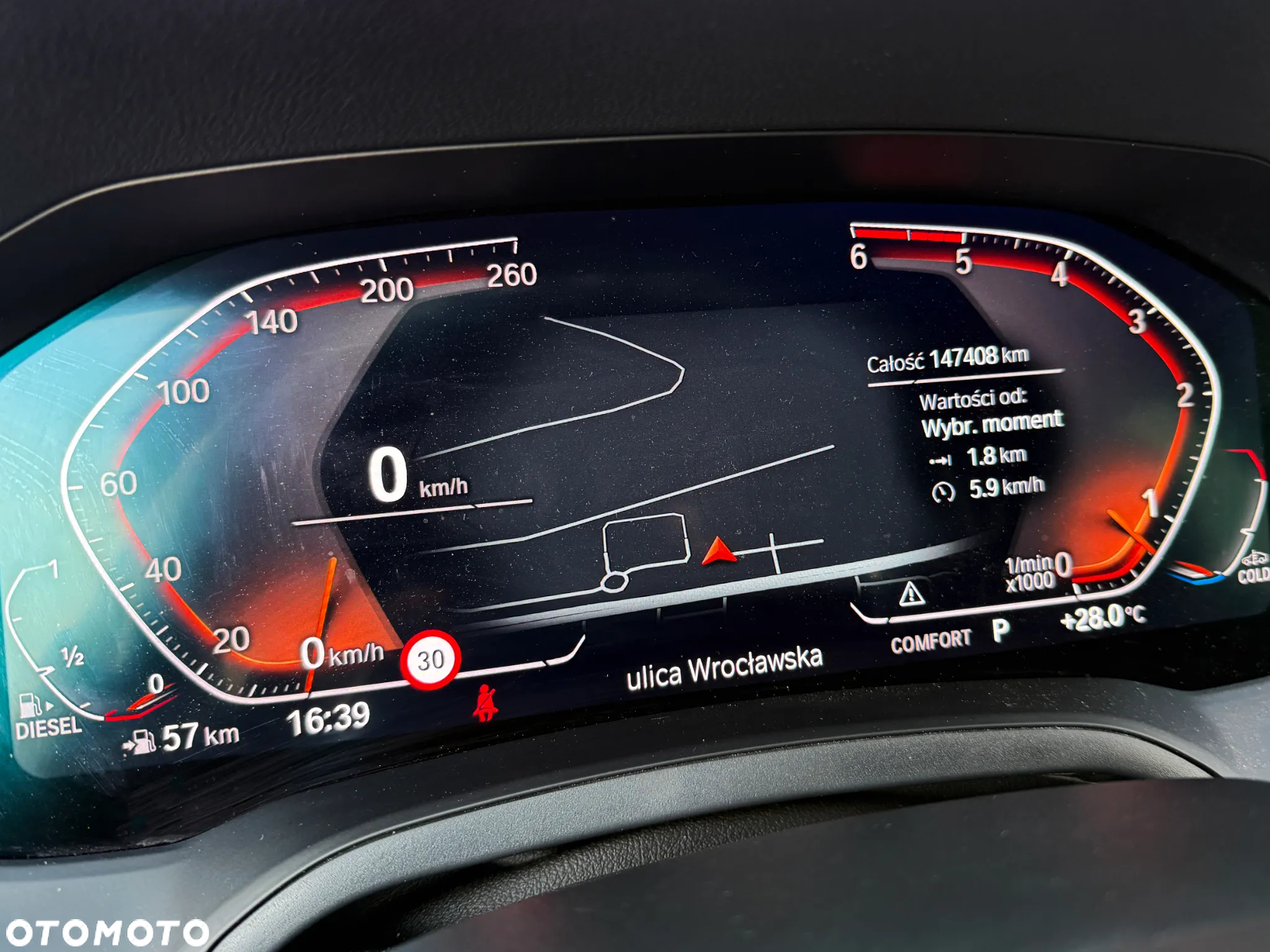 BMW Seria 3 330d xDrive M Sport sport - 32