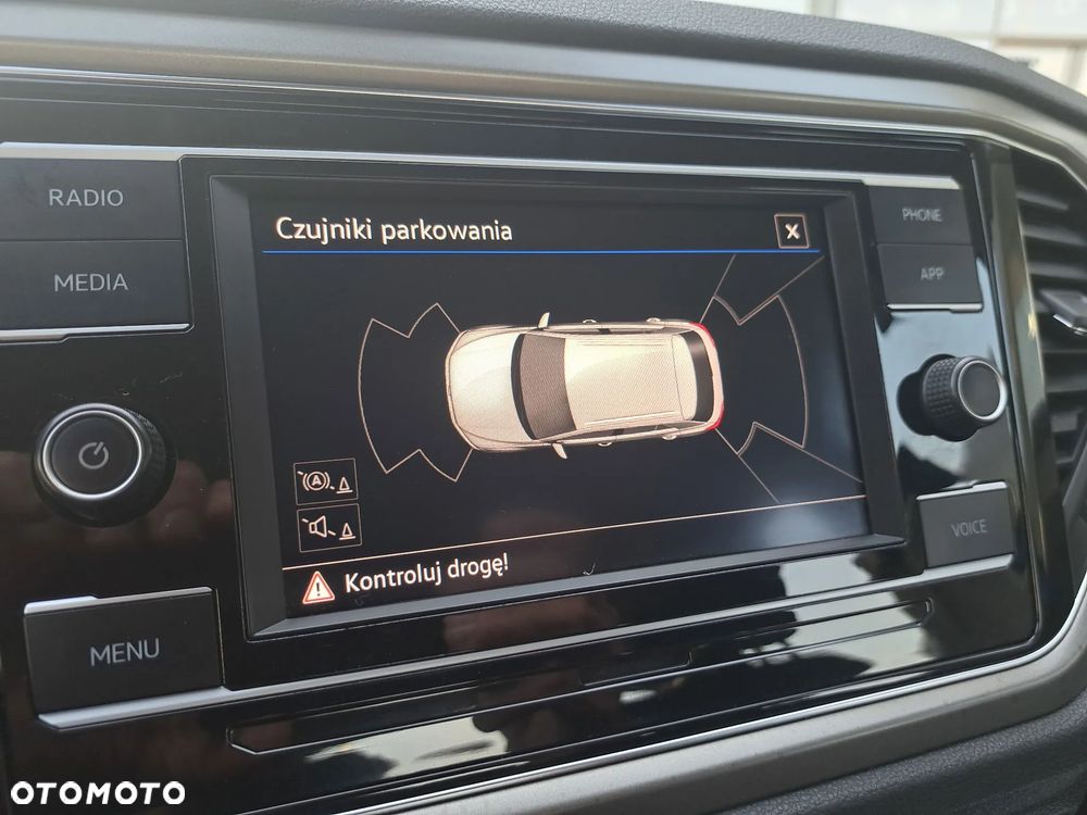 Volkswagen T-Roc - 34