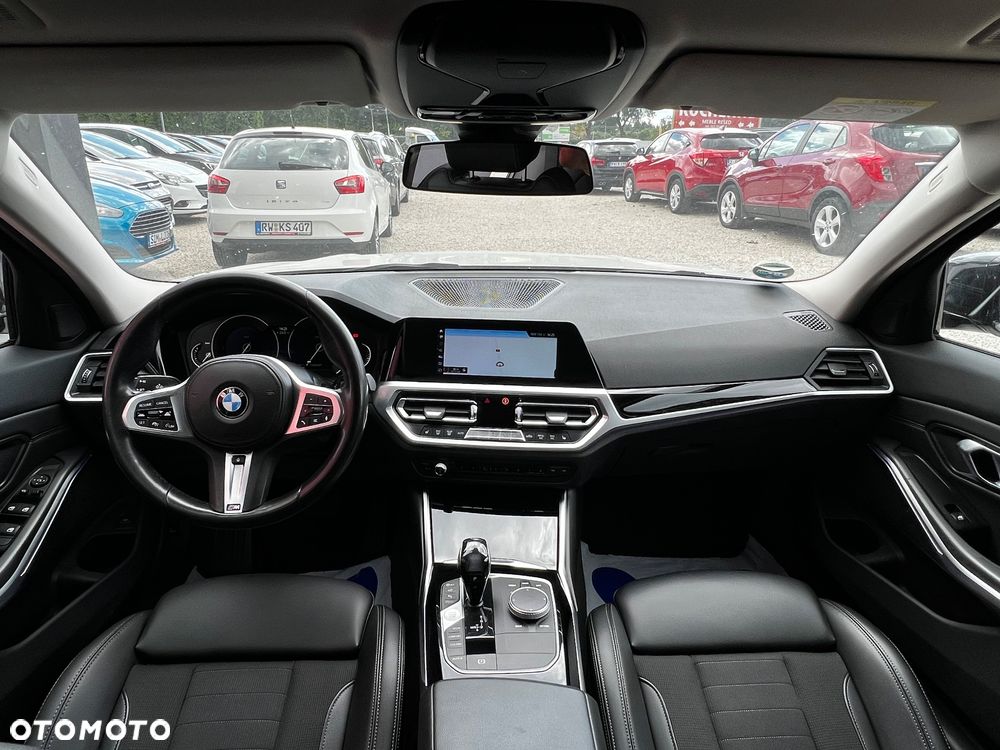 BMW Seria 3 320d xDrive Edition M Sport Shadow - 6