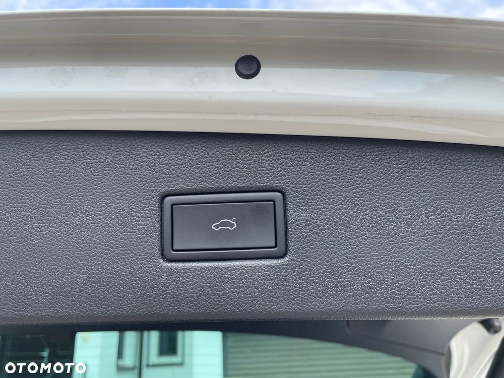 Volkswagen Tiguan 2,0 TSI OPF 4Motion DSG R-Line - 16