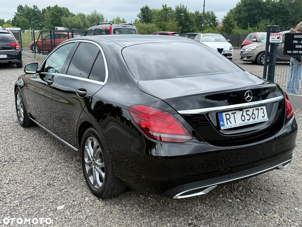 Mercedes-Benz Klasa C 180 - 4