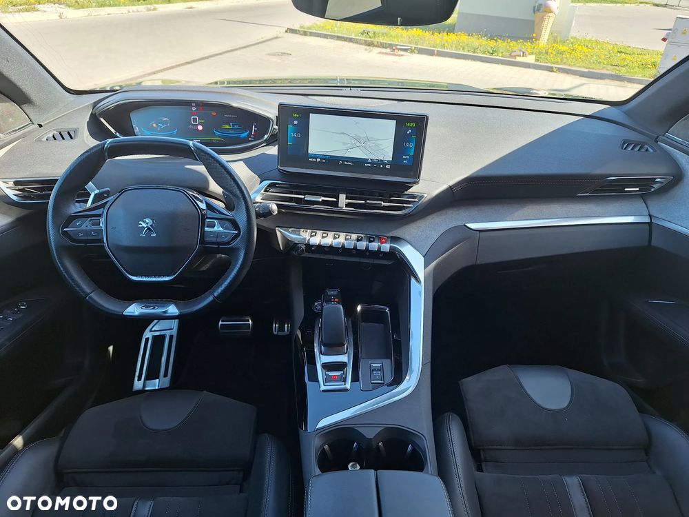 Peugeot 3008 225 e-EAT8 GT - 17