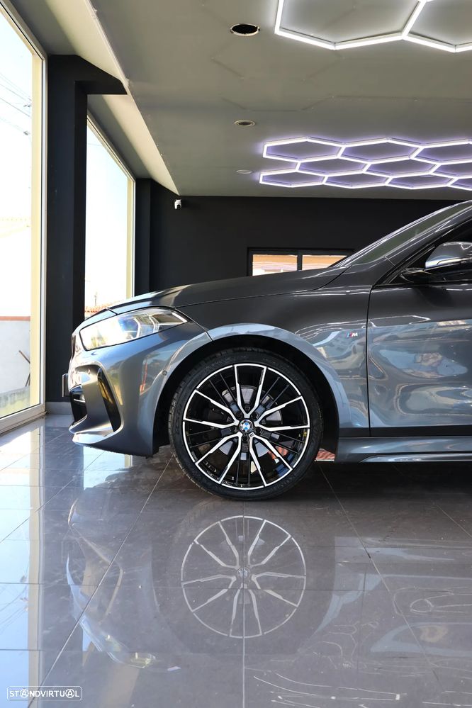 BMW 118 i Pack M - 9