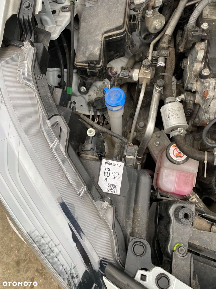 Toyota Yaris 1.5 VVT-i GR SPORT - 20