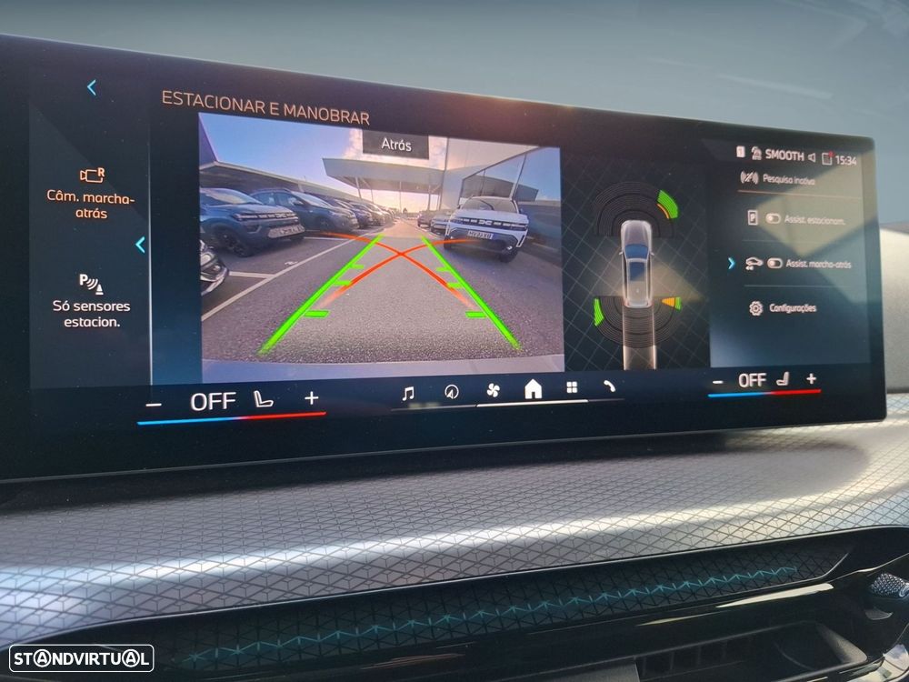 BMW 320 d Pack Desportivo M Auto - 24